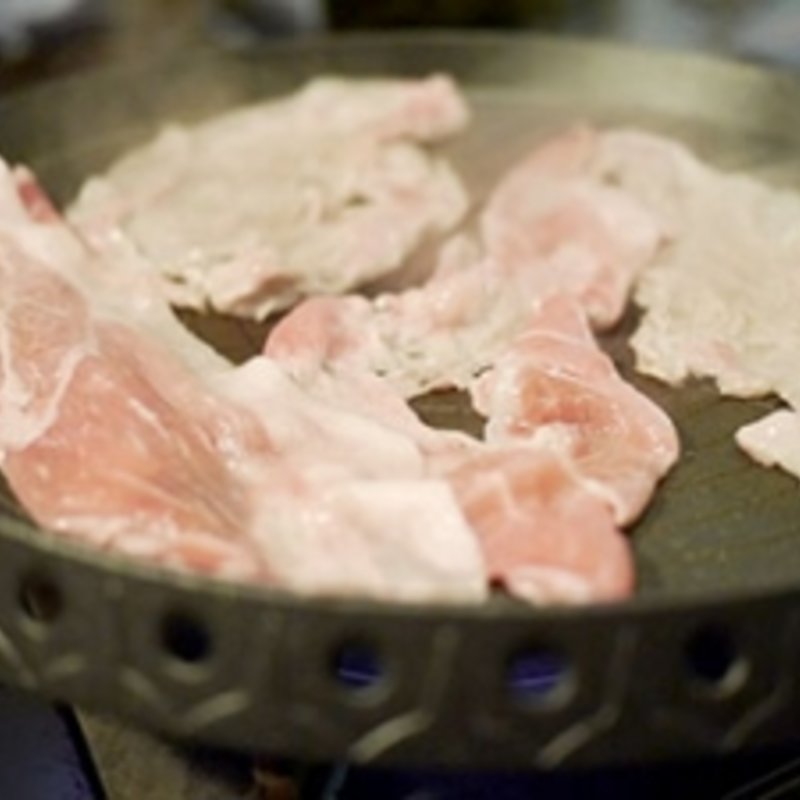 ◆厳選国産豚焼きしゃぶ(くら 江坂豚舎 )