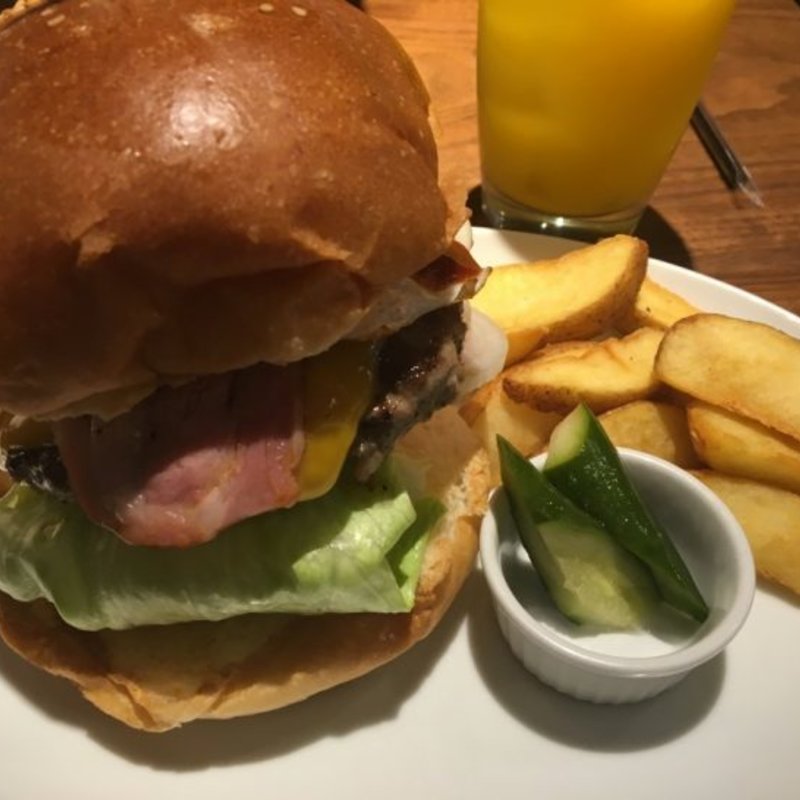 クラウンバーガー(クラウンハウス （Crown House）)