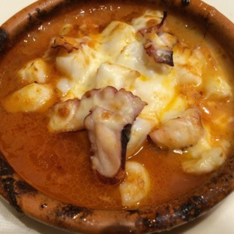 タコとイカのアンチョビチーズ焼き(グラッチェガーデンズ ロックタウン浜松葵店 )