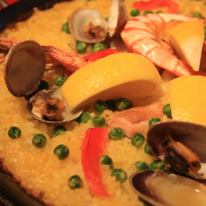 パエリヤ(グラナダ （RESTAURANTE Granada）)