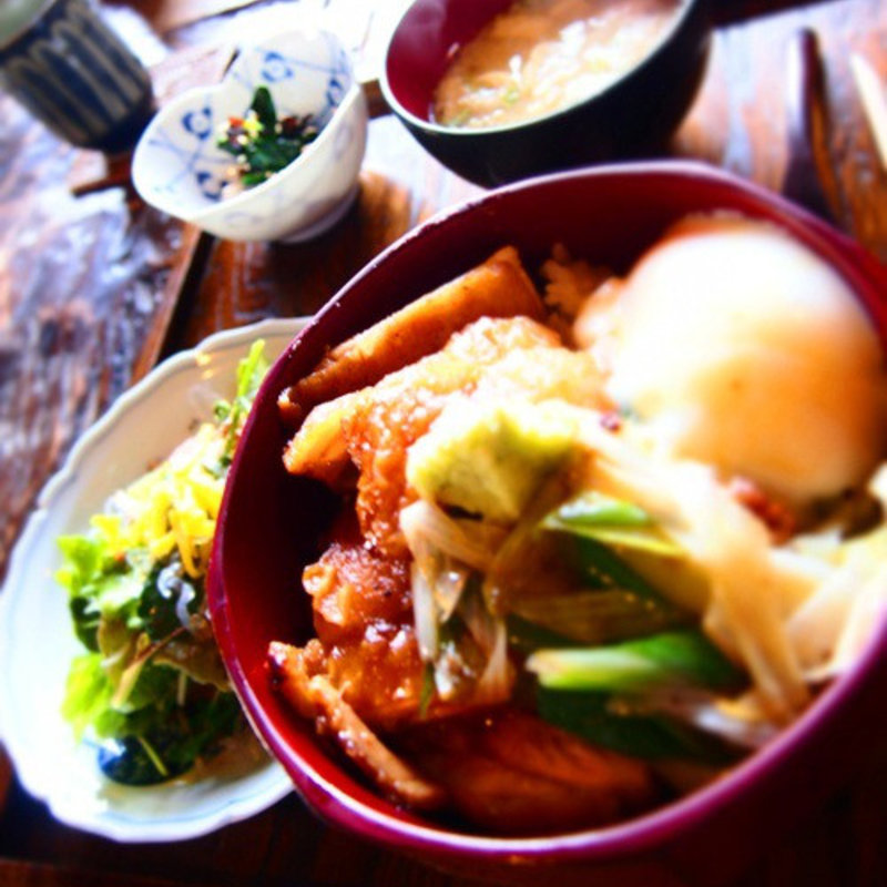 鶏の照焼き丼(くらの坊 )
