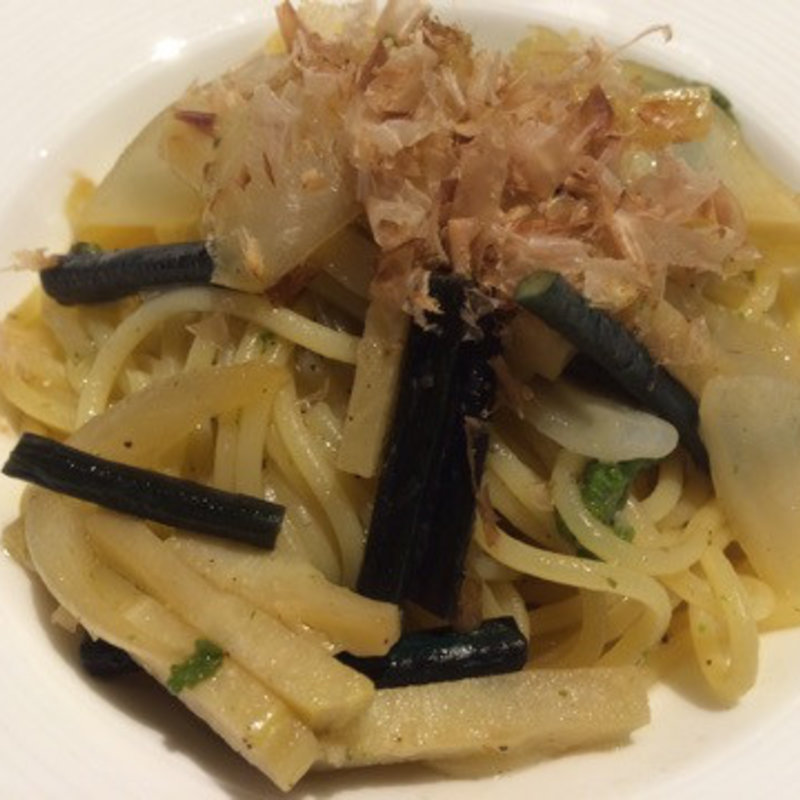 わらびと筍と新玉ねぎのスパゲティー(クラヤ カトウ （KURAYA KATO）)