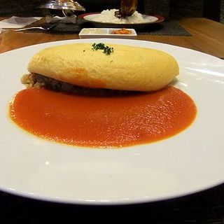ふわふわ美宝卵のオムライス　フレッシュトマト・チーズ入り(グランカフェ （Grand cafe）)
