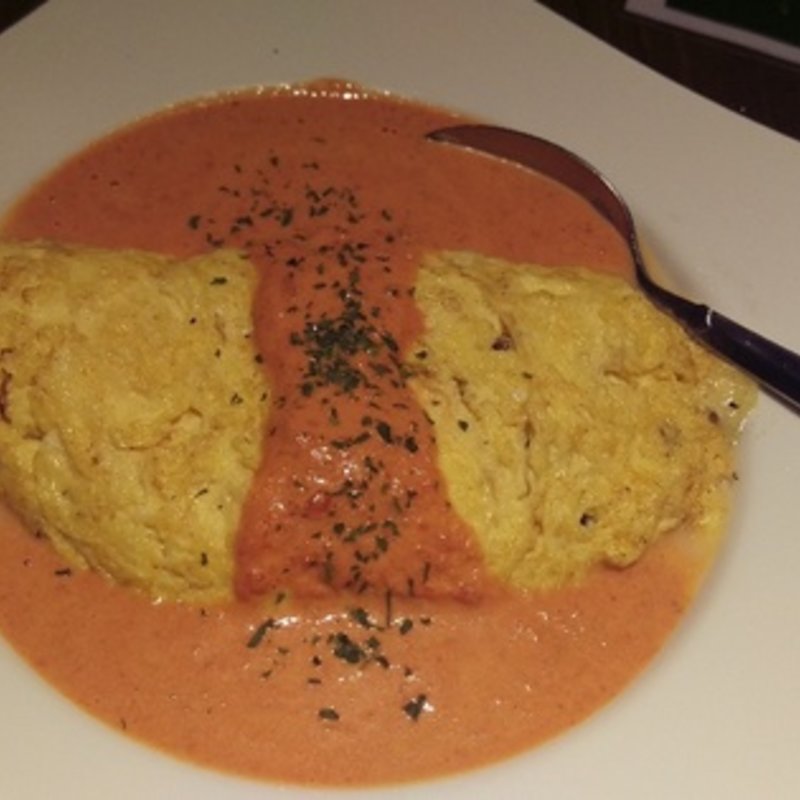 チーズオムレツトマトクリームソース(GreenGarden 池袋 （グリーンガーデン）)