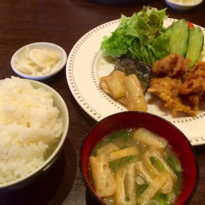 チキン唐あげ＆さば味噌煮(ぐりる池田)