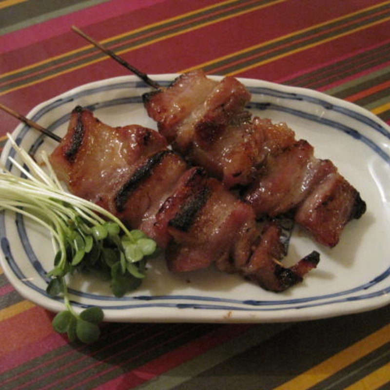 ムー　ヤーン　（豚肉の串焼き）(クルアタイ)