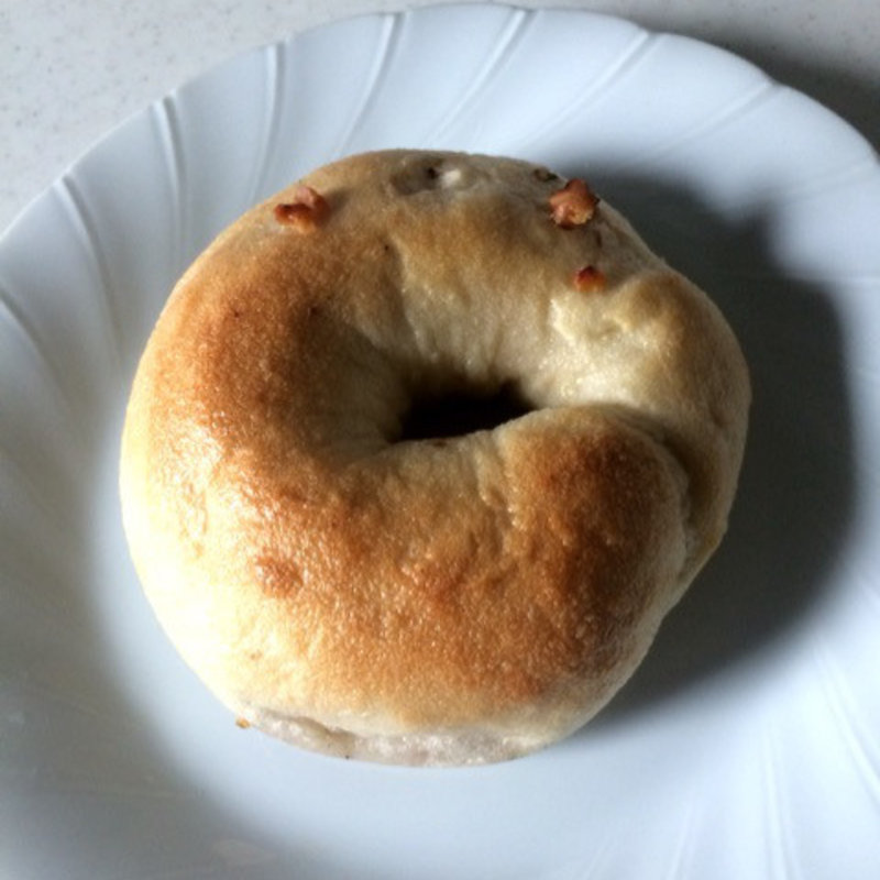 はちみつくるみクリームチーズ(ぐるぐるべーぐる)