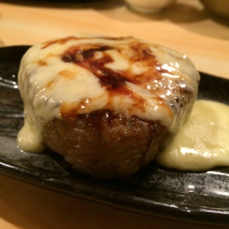 焼おにぎりチーズ(グルメ小僧)