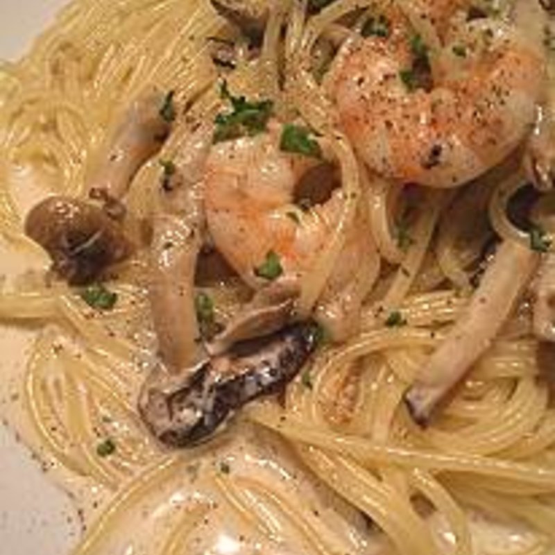 えびときのこのチーズクリーム(クルルスパゲティ専門店 )