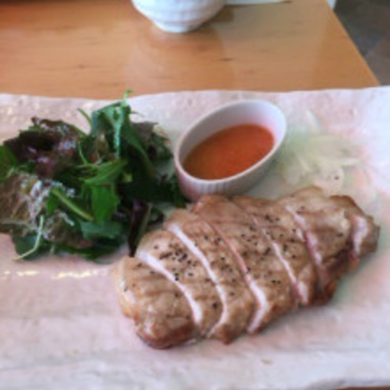 おさつポークのロースステーキ(グローウェルカフェ)