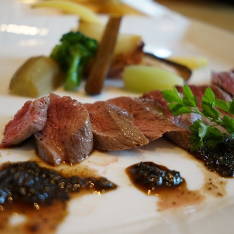 子羊のヒレ肉ロースト(クローバー ボヌール （Cafe＆Restaurant Clover ボヌール）)