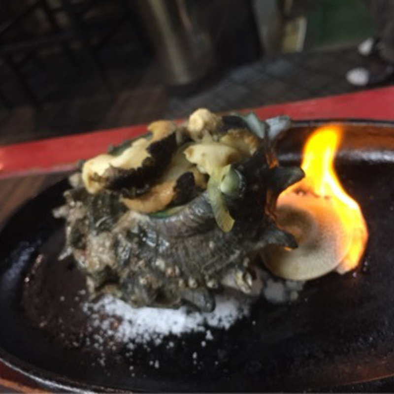 サザエのつぼ焼き(くろば亭 本店)