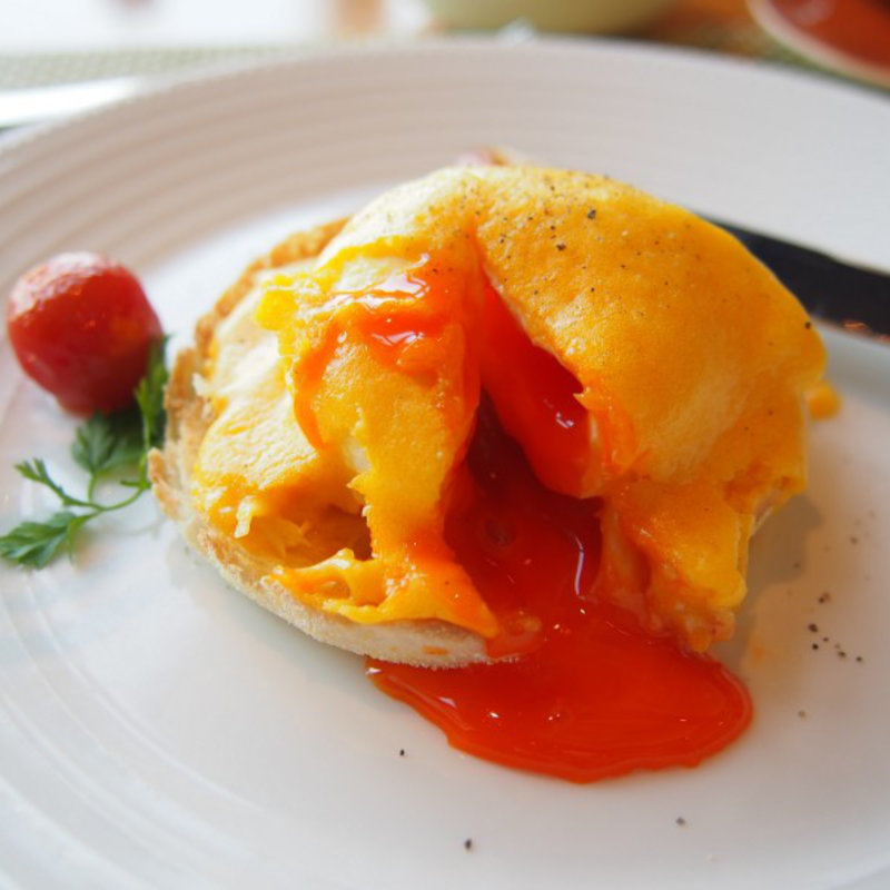 ズワイ蟹のエッグベネディクト(Ventaglio)