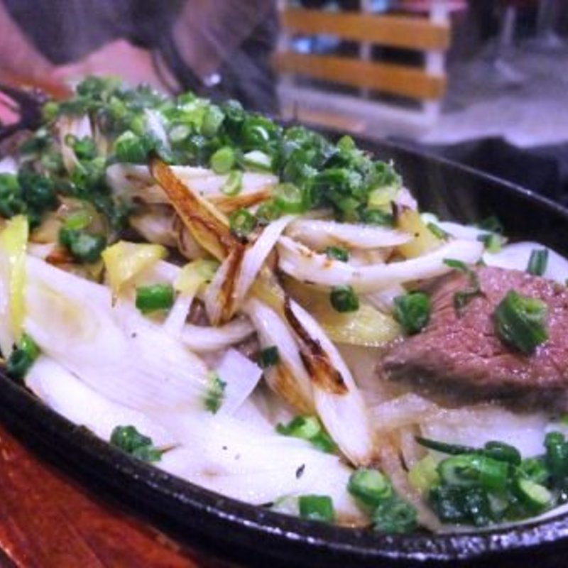 ハラミねぎ塩炒め(けとばし屋チャンピオン 八尾店)