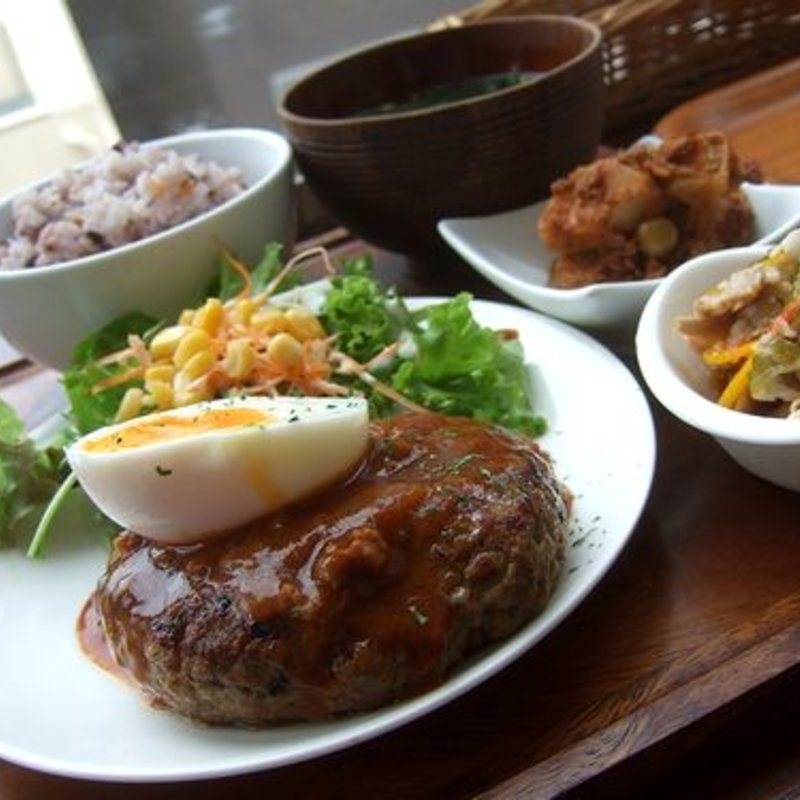 手ごねハンバーグ(コーデュロイカフェ （CORDUROY cafe）)