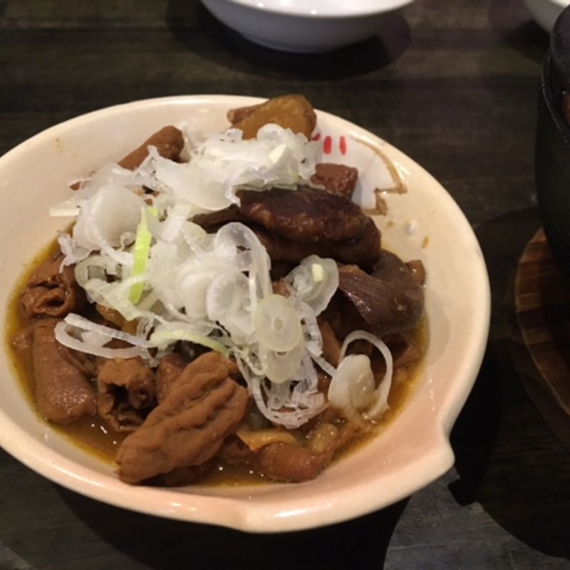 モツ煮(ゴールデンもつ)