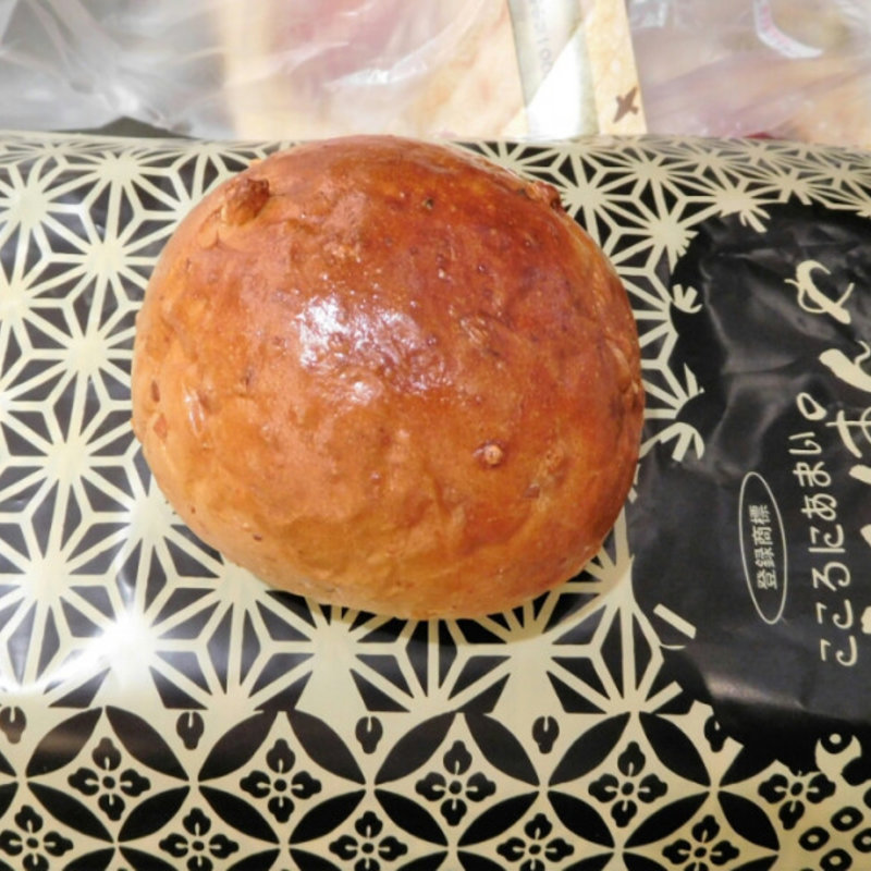 くるみぱん(こころにあまいあんぱんや 梅田店)