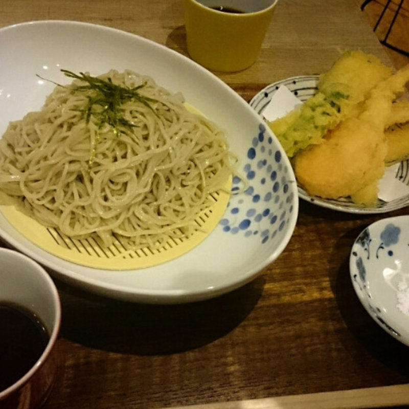 ランチの天ぷらセット(コチソバ )