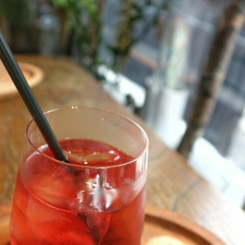 フレッシュハーブティ(カフェ cotito ハナトオカシト 西荻窪 花屋・焼菓子)