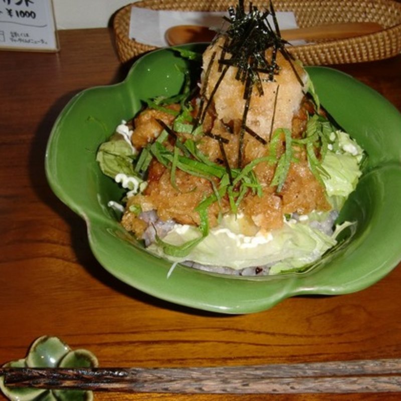 さっぱりからあげボウルとサラダのセット(コッカ （Cocca）)