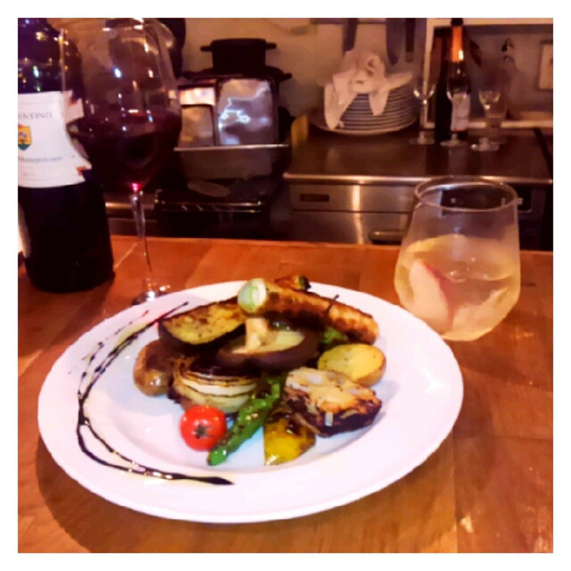 季節の炭火焼野菜(コッタボス （Kottabos）)