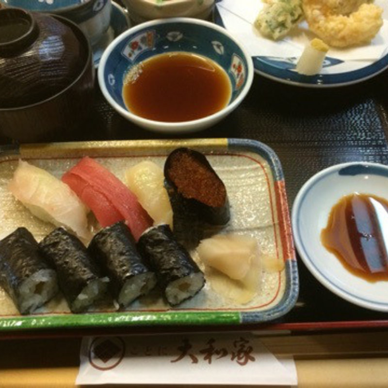 ランチ(ことに大和家)