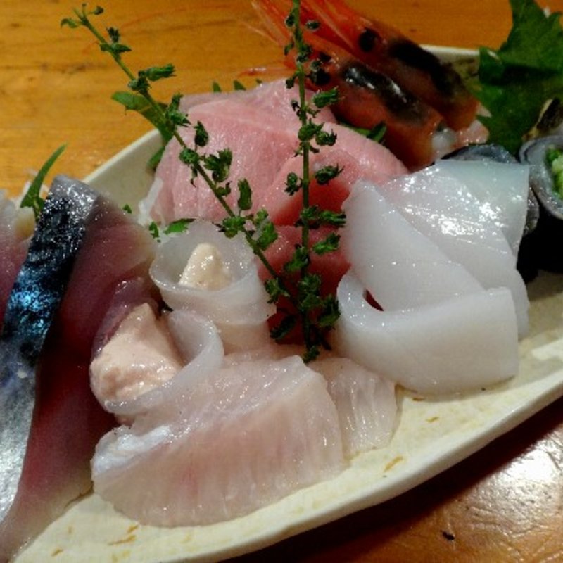 お刺身盛合せ(ことぶき寿司)