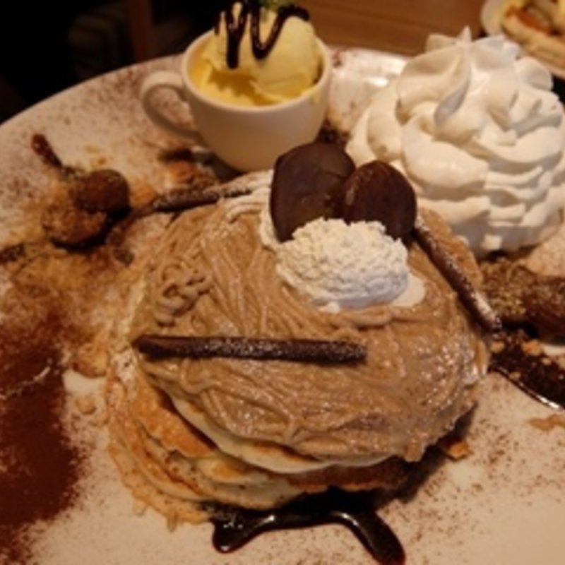 モンブランパンケーキ(コナズ珈琲ふじみ野)