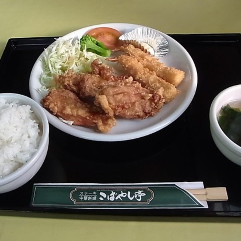 鶏のからあげとエビフライ(こばやし亭 )