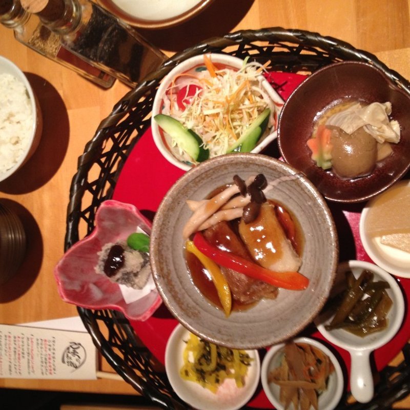 花かごランチ(ごま屋ちゅう兵衛 天神橋店 )