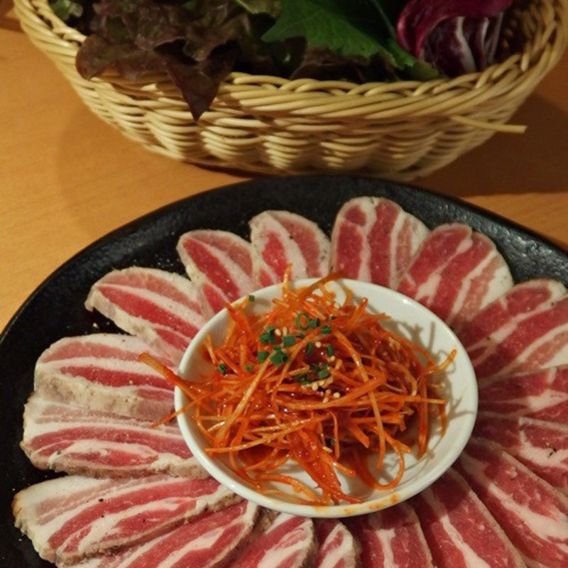 「元祖燻製サムギョプサル」の激ウマ・サムギョプサル(コラボ 渋谷店)