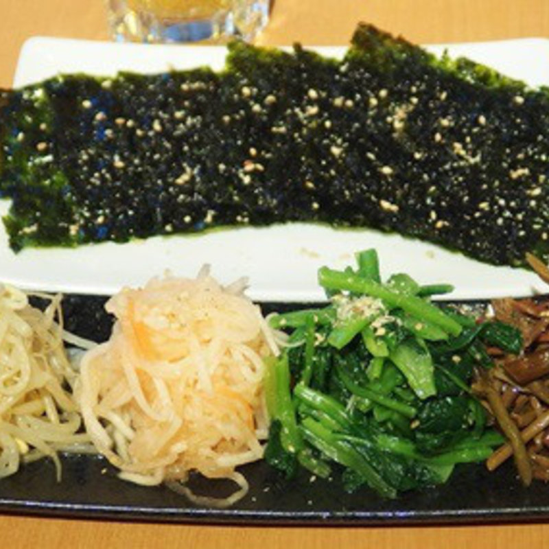 高麗屋秘伝の特製ナムル盛り(コラボ 渋谷店)