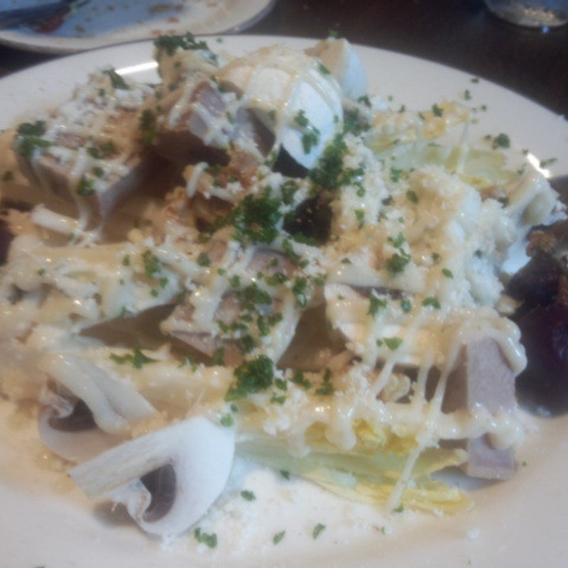 牛タンとブルーチーズのサラダ(コリス )