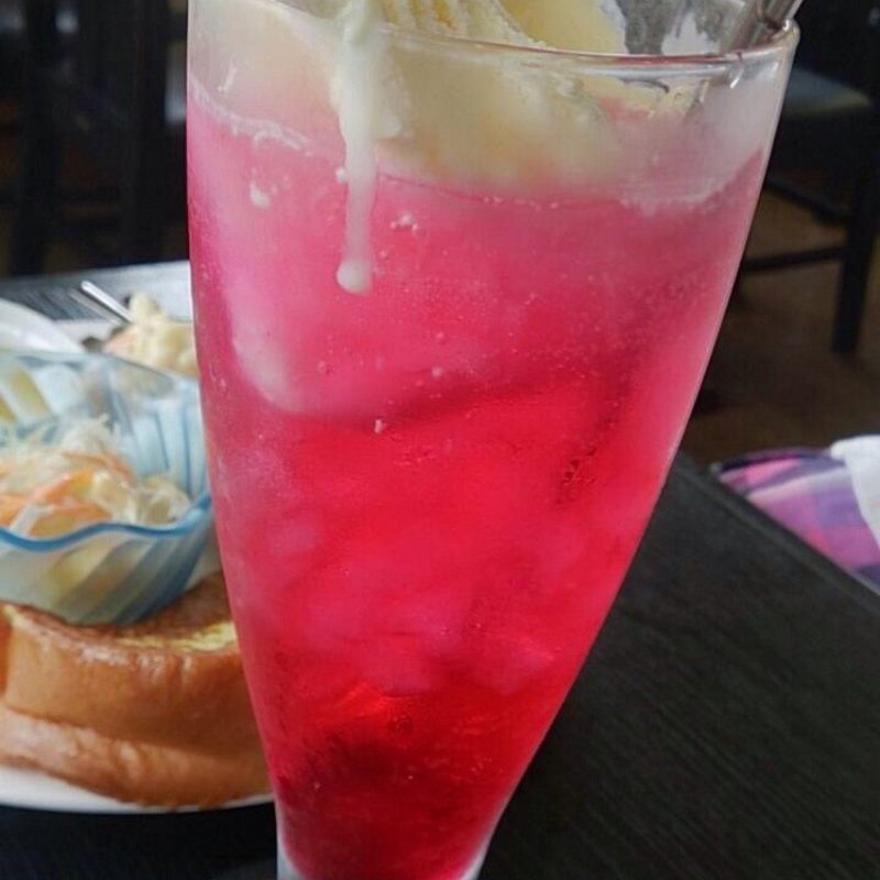 クリームソーダ(コンアモーレ )