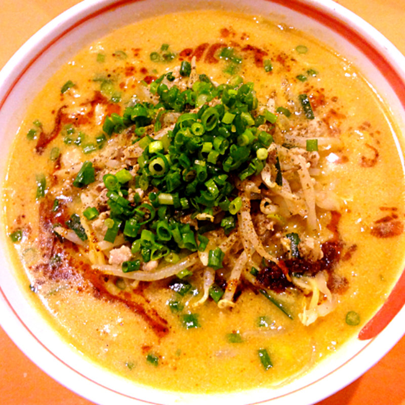 坦々麺(ごんちゃん )