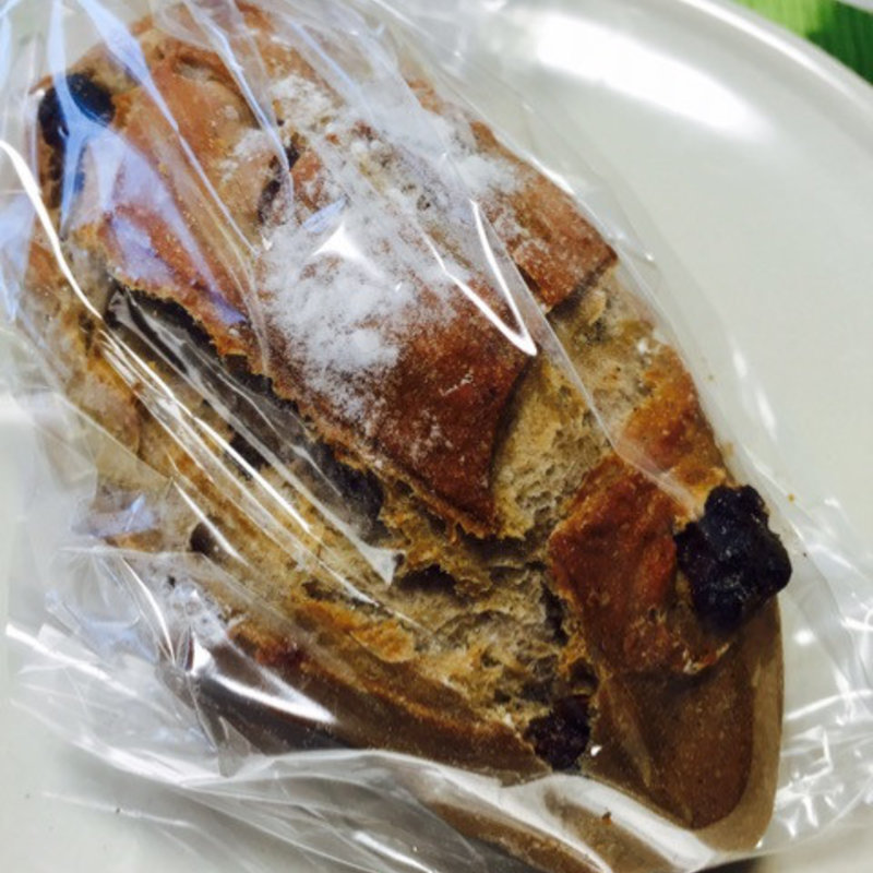 バナナとアーモンドとオールスパイスのカンパーニュ(BOUL'ANGE JR名古屋髙島屋店)