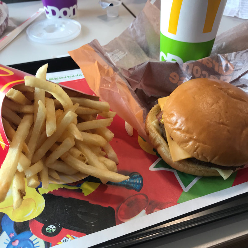 グラン ベーコンチーズセット（マックフライポテトL＋ドリンクL）(マクドナルド新座池田ベルク店)