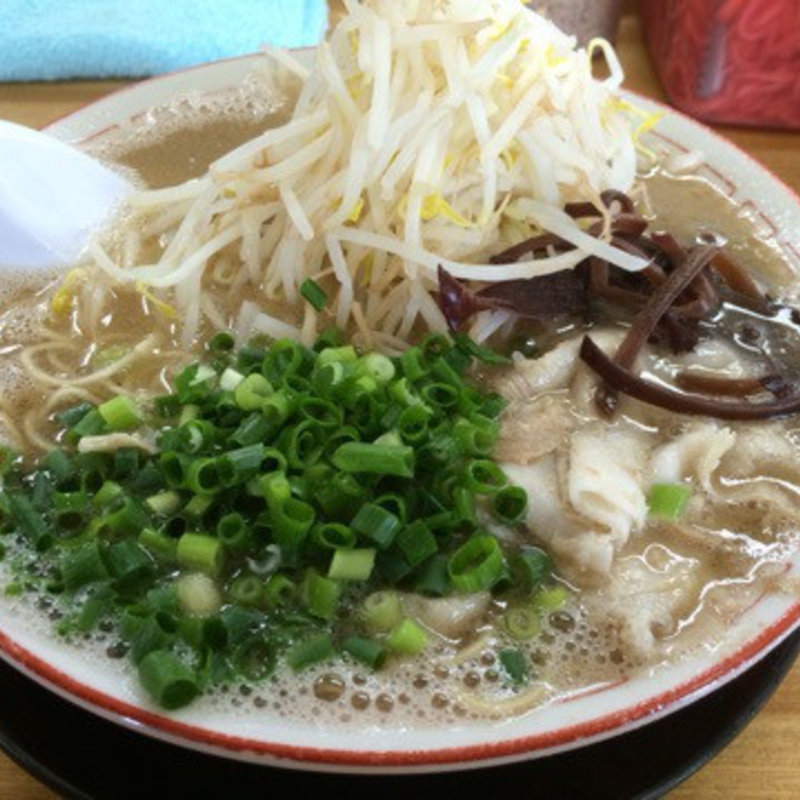 らーめん・もやしトッピング(しぇからしか 西宮北店)