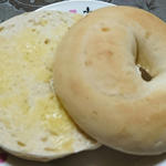オニオンBAGEL(ジェノベスクBAGEL)