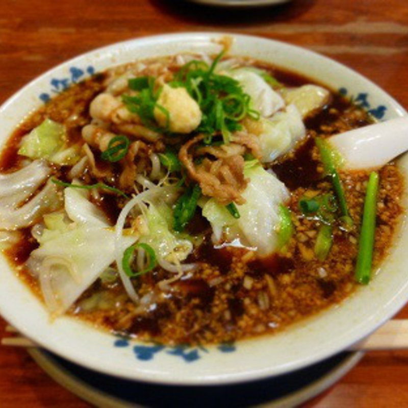 たっぷり野菜しょうがラーメン(しなとら)