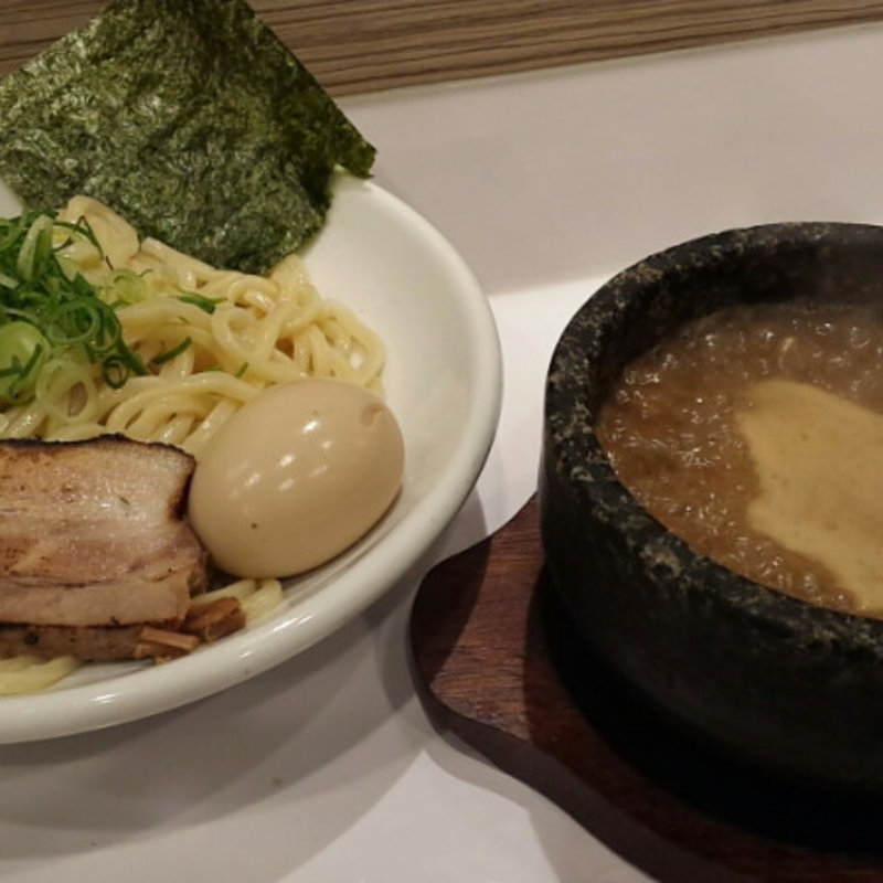 味玉トッピング(しゃにむに )