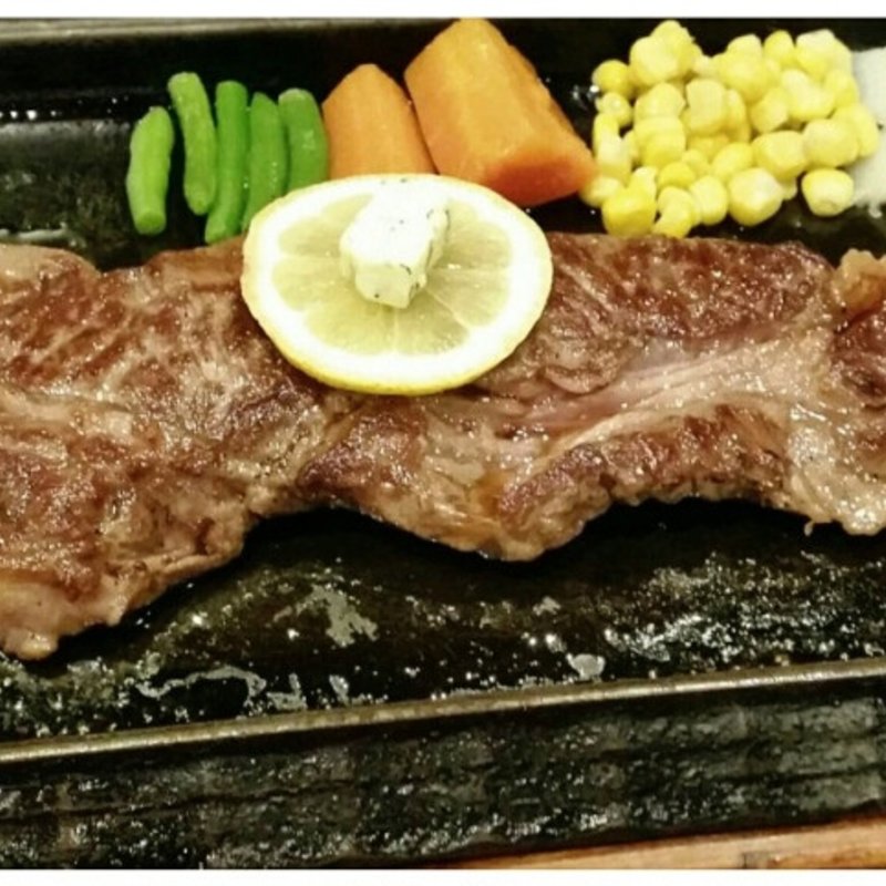 サーロインステーキ(ステーキハウス じゃの目)