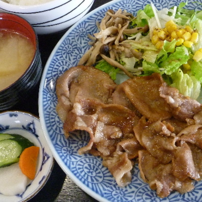 豚のしょうが焼き(しゃぶしゃぶ すきやき くりりん)