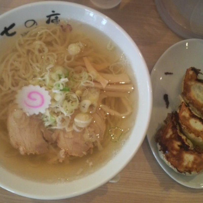 らーめん(しょうがラーメン 七の庫 （ショウガラーメン ナノクラ）)