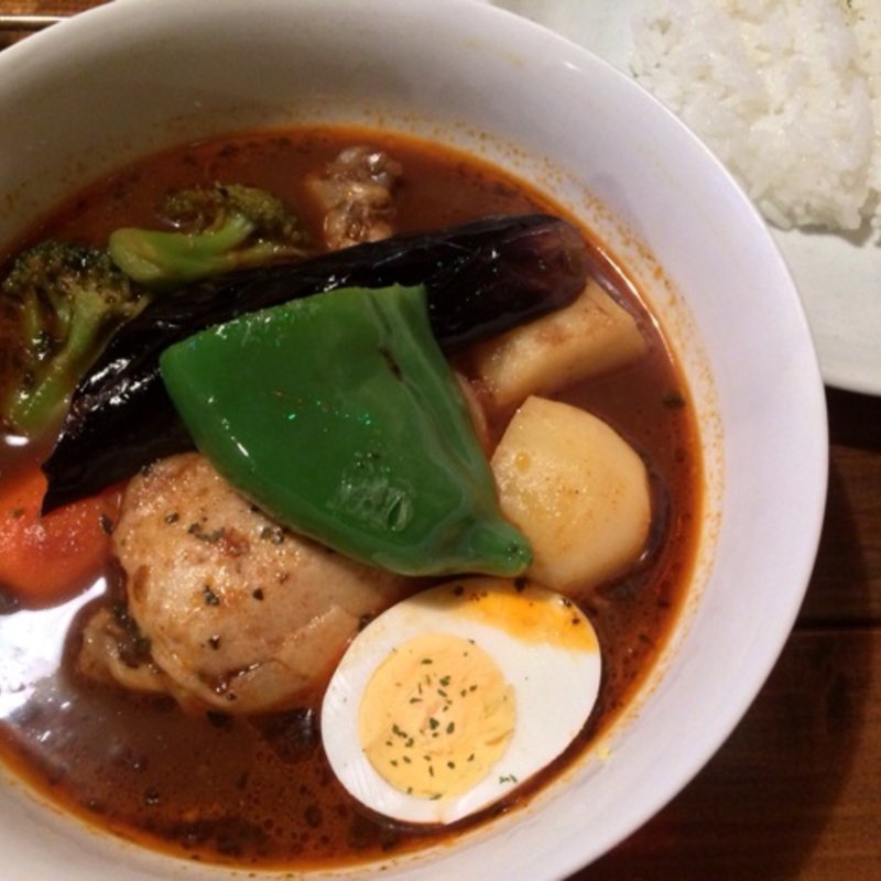 ぷるっぷるチキンカレー(スープカレー　ＰＵＮＣＨ★ （スープカレー　パンチ）)