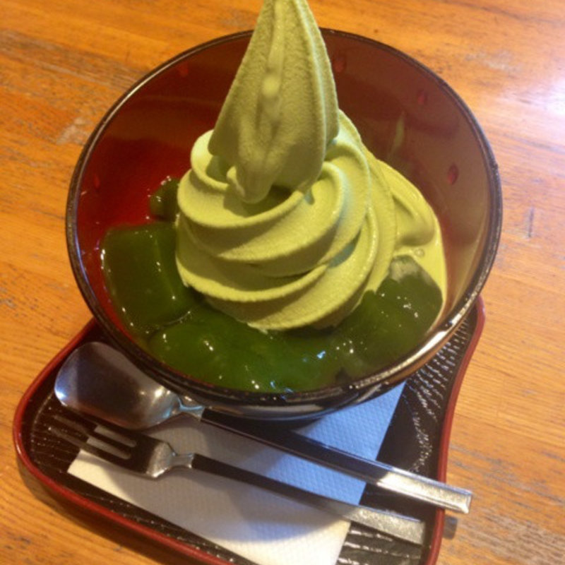 のせのせ抹茶のわらびもち(すいぎょく園 本店 )