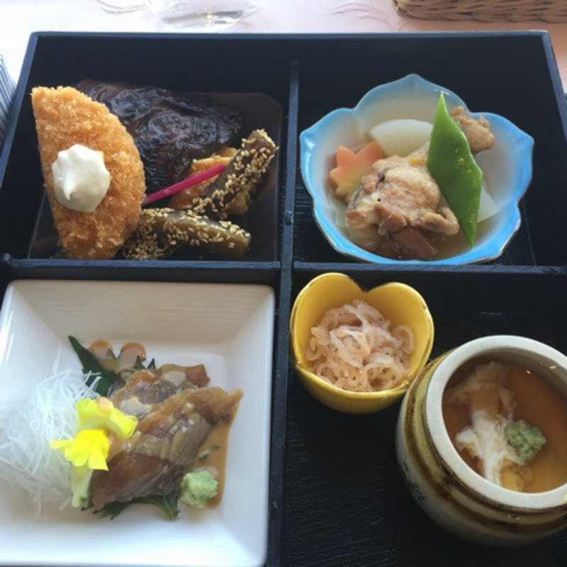 ランチ(スカイキャロット )