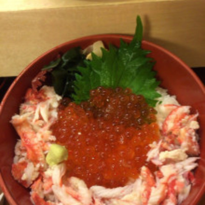 カニとイクラ丼(すし処 北の旬 )