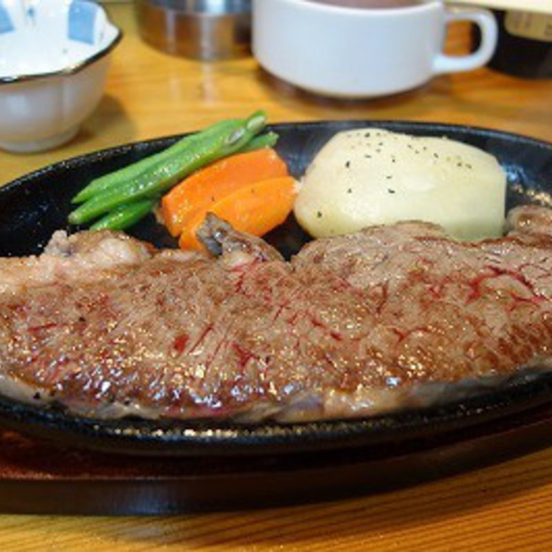 アメリカンステーキ200g(ステーキ ハウス オキナワ ベース 中島店 （STEAK HOUSE OKINAWA BASE）)