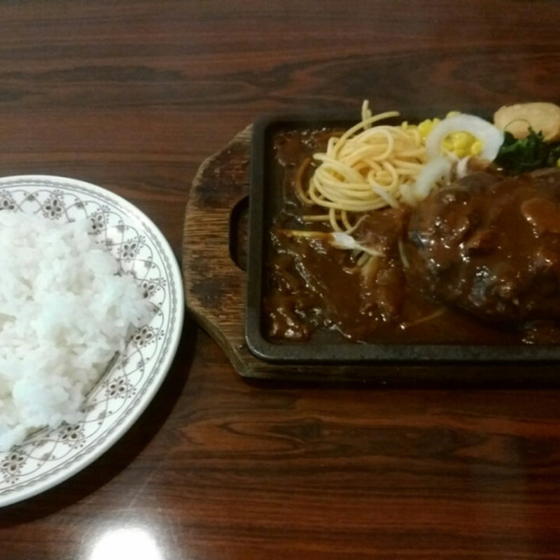 ハンバーグステーキランチ(ステーキ厨房 紅花 )